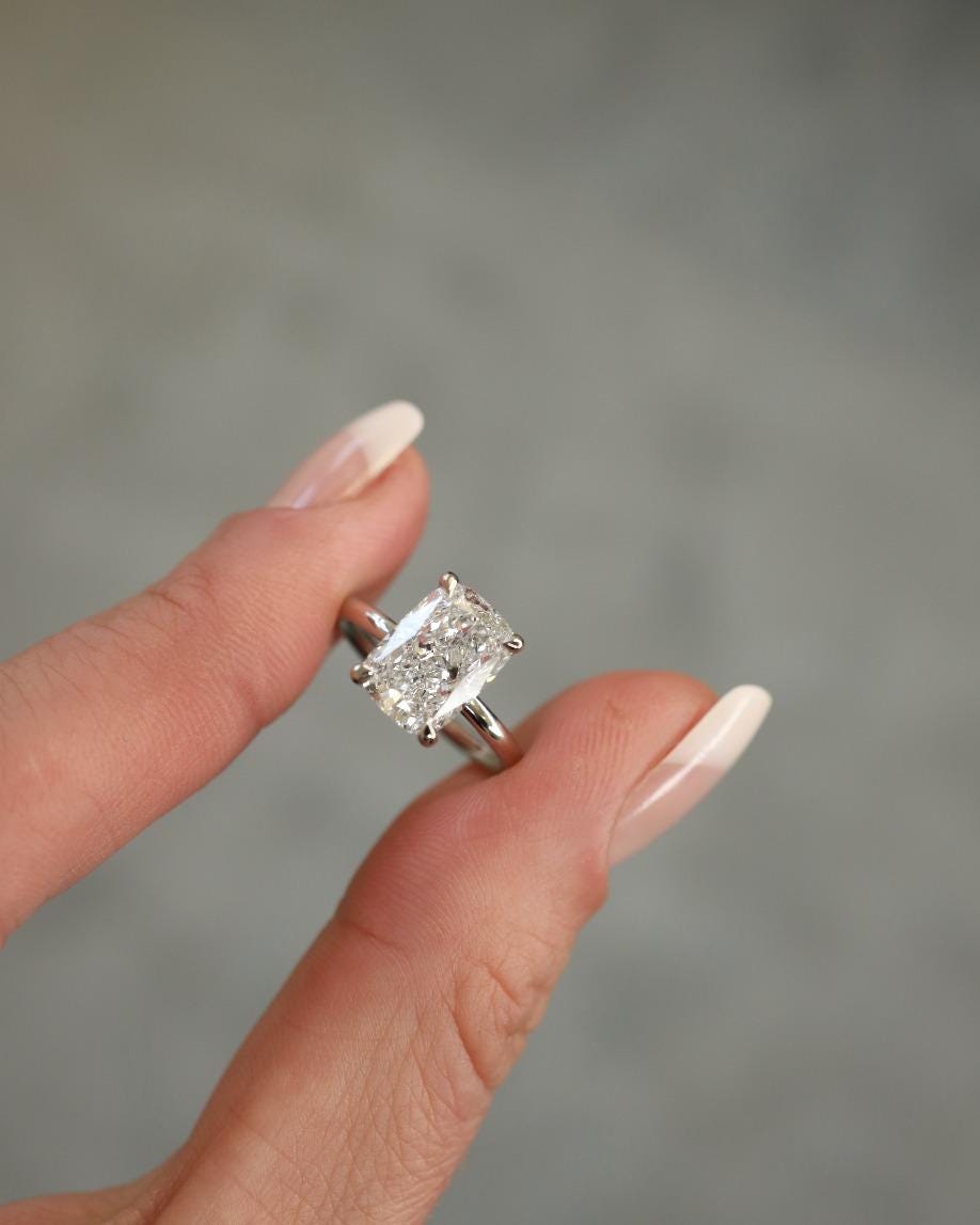 Radiant Cut Lab Grown Diamond Solitaire Ring - 10k Gold