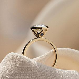 Oval Lab Grown Diamond Ring: 14K Gold Bezel Solitaire, IGI Certified - Image 3