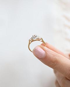 Oval Lab Grown Diamond Engagement Ring: Three Stone Pear Side Stones, Hammered Band - Image 3