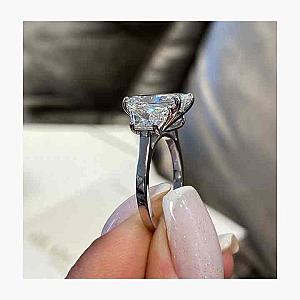 3.5 CT IGI Radiant Lab Grown Diamond Ring: 18k White Gold Trapezoid Engagement Ring - Image 3