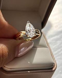 Pear Cut Lab Grown Diamond Engagement Ring: 14K Gold Solitaire - Image 4