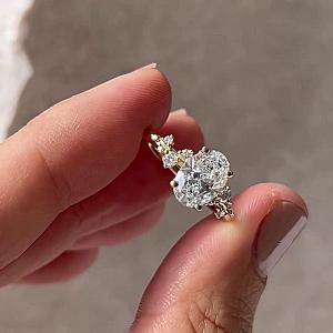 Oval Lab Grown Diamond Ring: 1.0-2.0 CT Gold Muse-Cluster Engagement Ring - Image 5