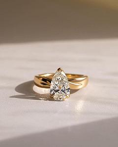 Pear Cut Lab Grown Diamond Engagement Ring: 14K Gold Solitaire - Image 2