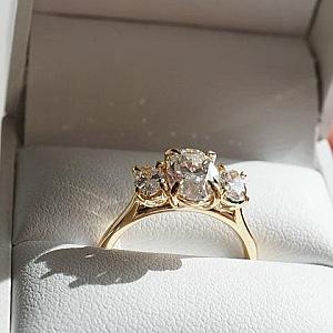 Oval Lab Diamond Three Stone Ring: 14K Gold Anniversary Ring - Image 3